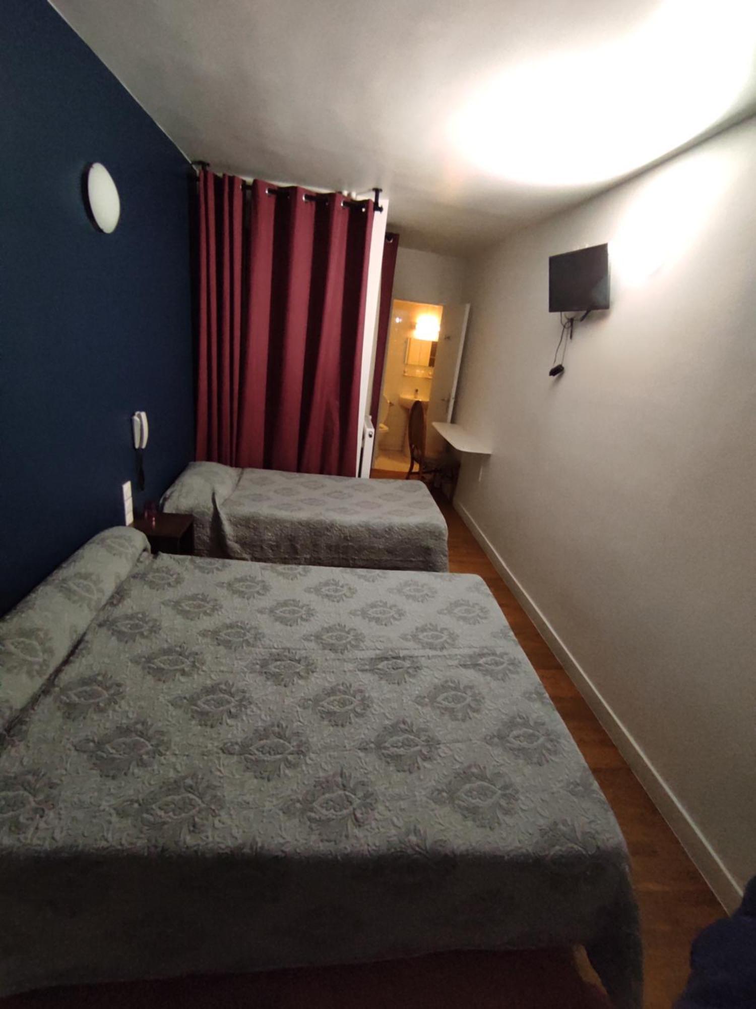 Hotel De Nantes Париж Екстериор снимка