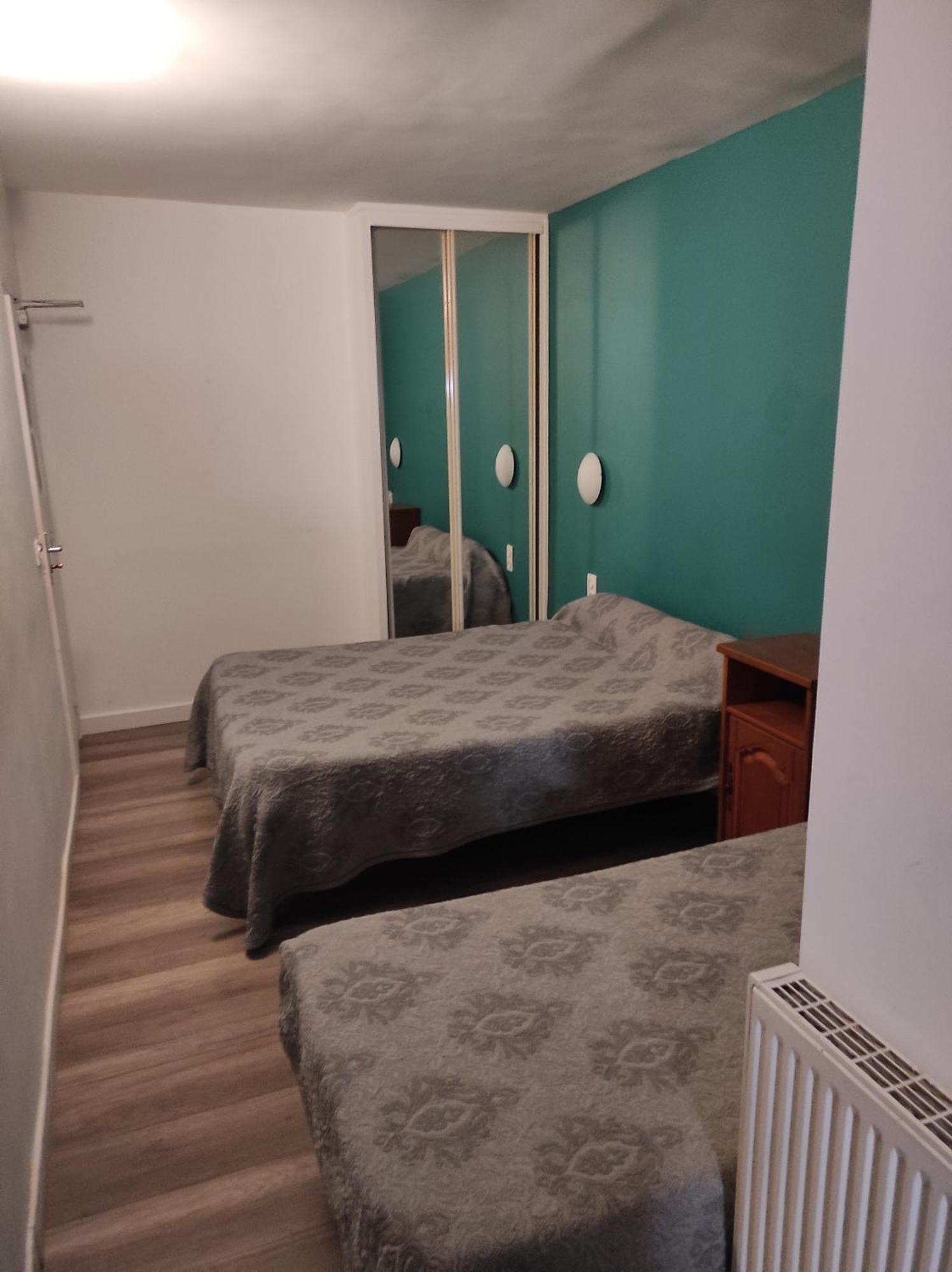 Hotel De Nantes Париж Екстериор снимка
