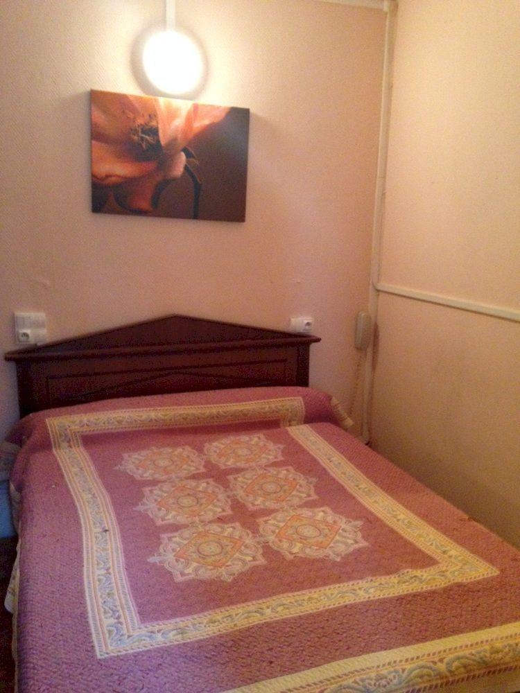 Hotel De Nantes Париж Екстериор снимка